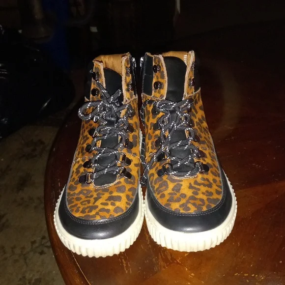 wonder nation Shoes Girls Cheetah Boots Poshmark
